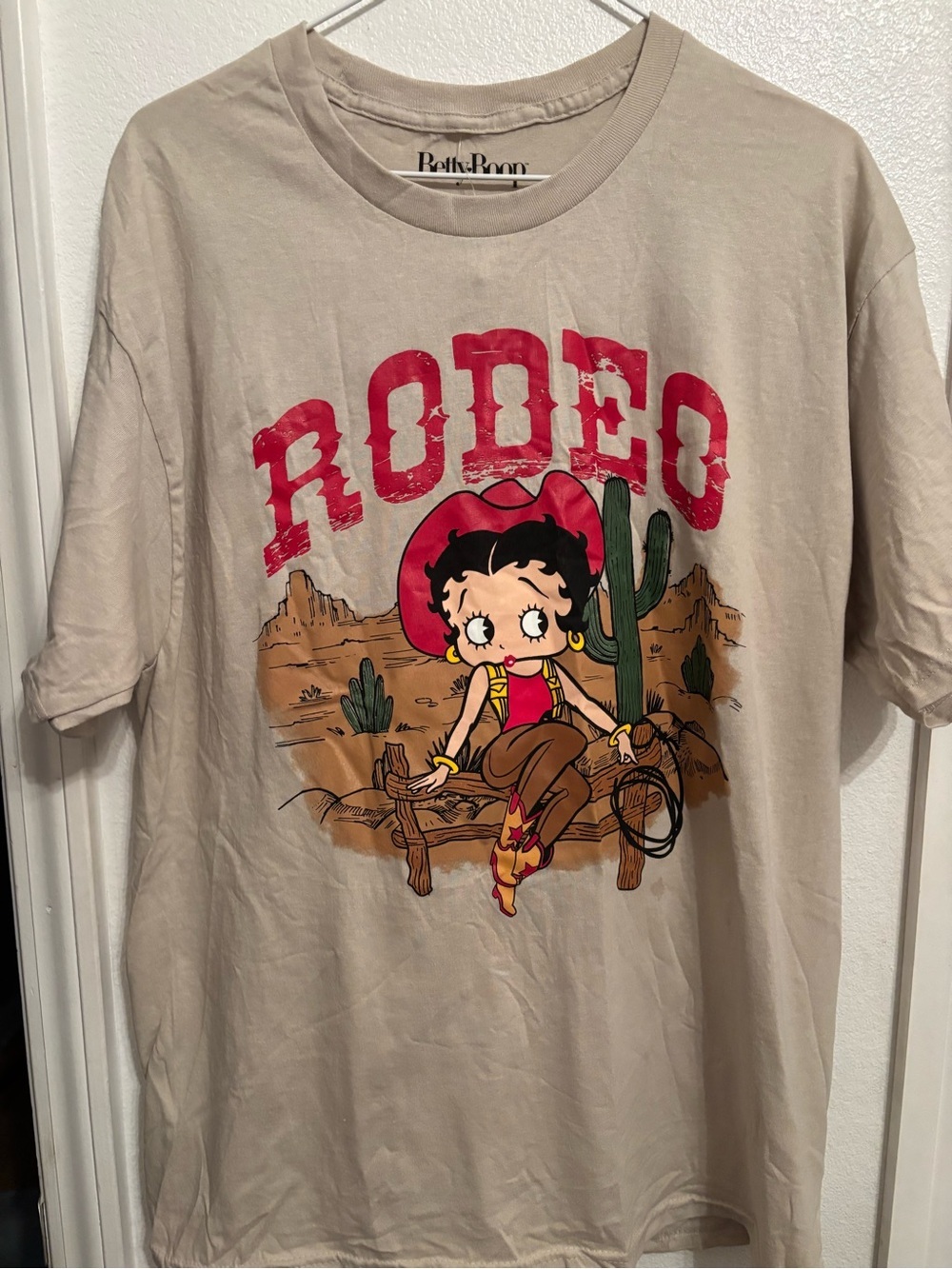Betty Boop Rodeo Cowboy Graphic Tee NWOT L